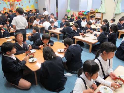 地元の小学校の学童クラブ