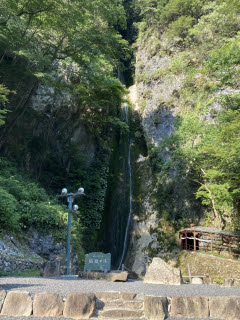 絹掛の滝 | 井原市　ちむどんさん